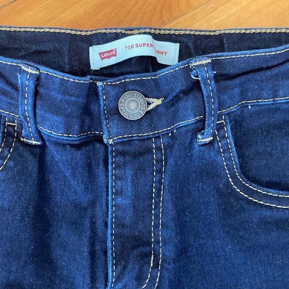 Levi’s Jeans Skinny Youth Size 12 - Picture 2 of 4